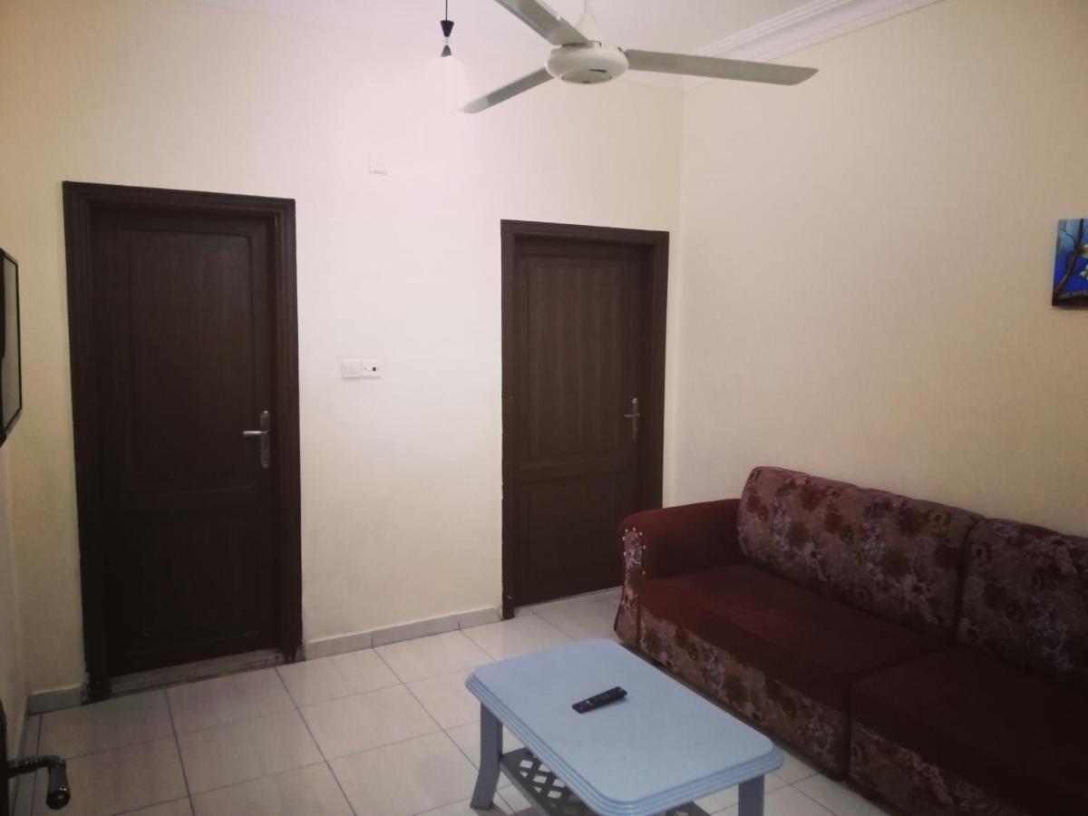 Hwi Apartments Aqaba Exterior foto